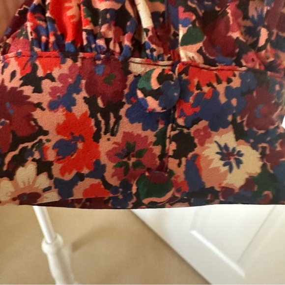 Veronica Beard Chilton Blouse. Berry Multi. Size 6 - Picture 9 of 9